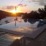 Apartments Villa Sonia & Teo Hvar